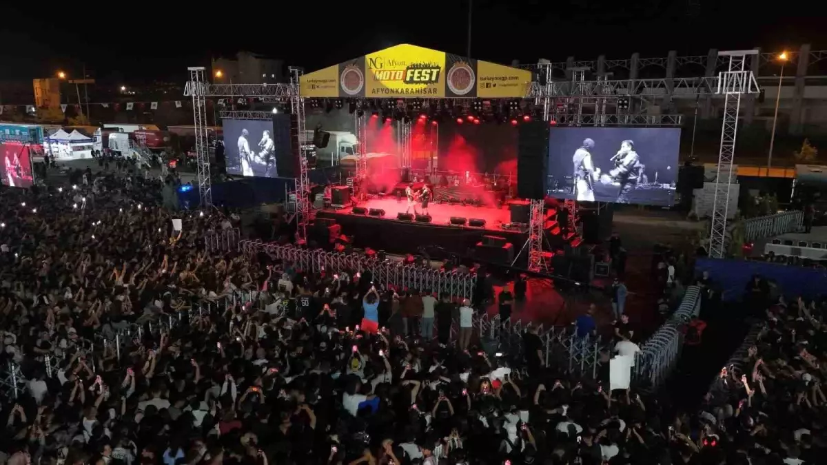 afyonkarahisarda rekor katilimli motokros festivali Qzsk5rPF