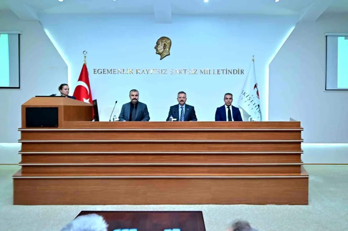 eskisehirde kadinin guclenmesi icin ilk toplanti yapildi OTnPBFhY.jpg