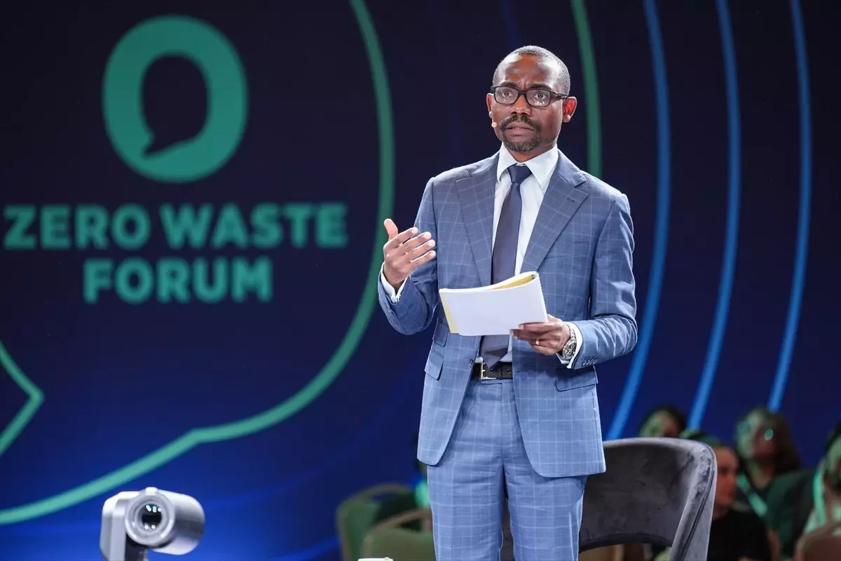 sifir atik forumu istanbulda toplandi G1yjQ2yw.jpg